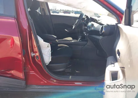 2024 Nissan Kicks Sv Xtronic Cvt z USA, uszkodzony, nr VIN 3N1CP5CVXRL575416